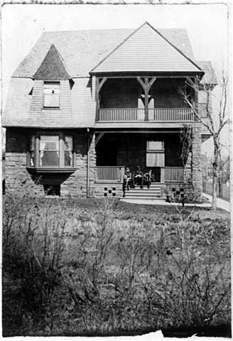 Cass & Julia Gilbert Residence, Historic photograph